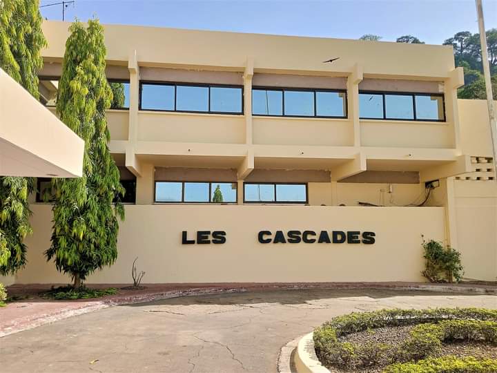 HÔTEL LES CASCADES